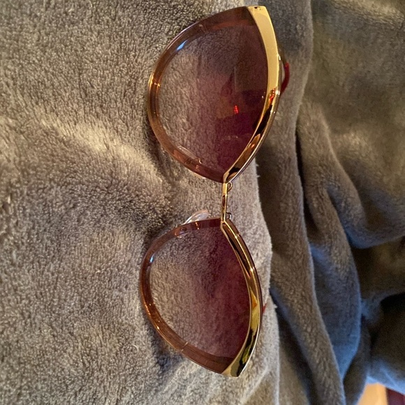 NWOT Authentic Prada sunglasses. These are rare glasses and brand new. No marks - Picture 7 of 7
